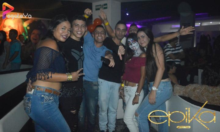 Foto 62 de Epika - Hallowen 2016 en Epika Night Club, Cali