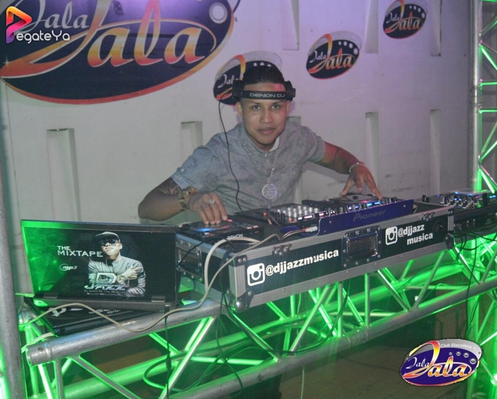 Foto 12 de JalaJala - 3er Fds Julio 2017 en Jala Jala Club, Cali