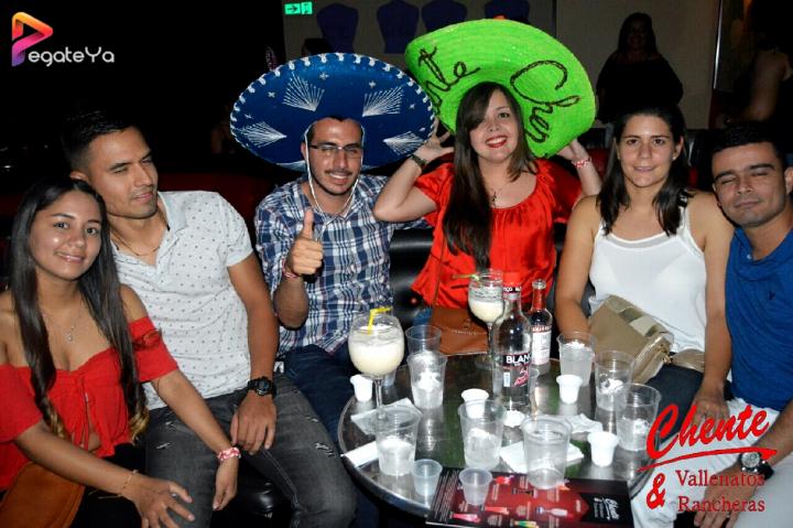 Foto 20 de Chente - Feria de Cali 2016 en CHENTE Vallenatos y Rancheras, Cali