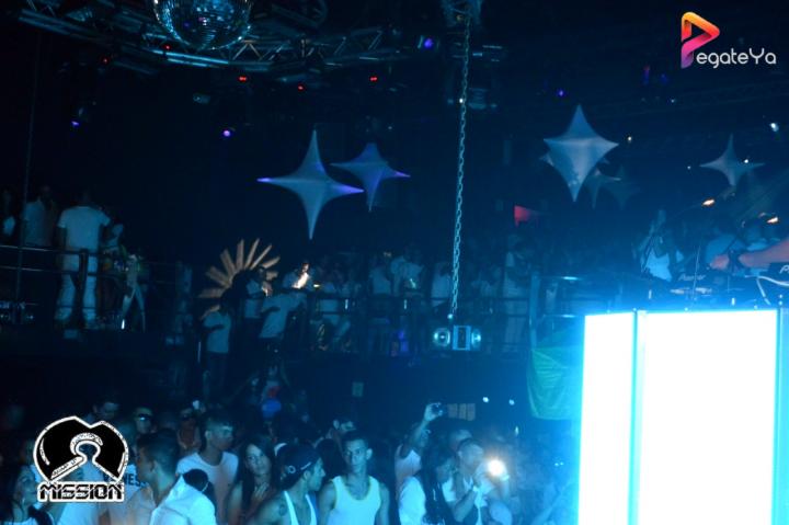 Foto 42 de 5ta Edicion Fiesta Blanca - Mission Club en Pegateya Cali, Cali