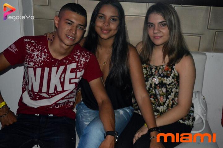Foto 11 de Miami Bar - Amor & Amistad 2016 en Miami Bar Cali, Cali