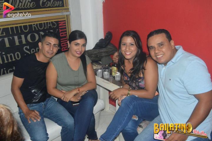Foto 95 de Bailatino - 1er & 4to Fds Oct 2016 en Bailatino - Bar, Cali