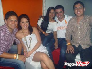 Foto 39 de Babel / Barra Libre : Julio 14 del 2012 en Babel / Barra Libre Cali, Cali