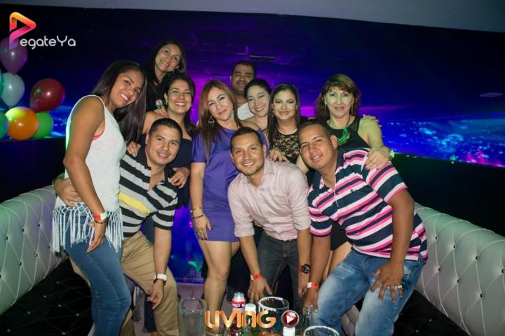 Foto 41 de Living - 3er & 4To Fds Octubre 2016 en Living Night Club, Cali