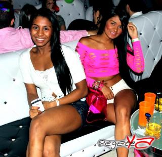 Foto 18 de Julio 20 del 2013 en Living Night Club, Cali