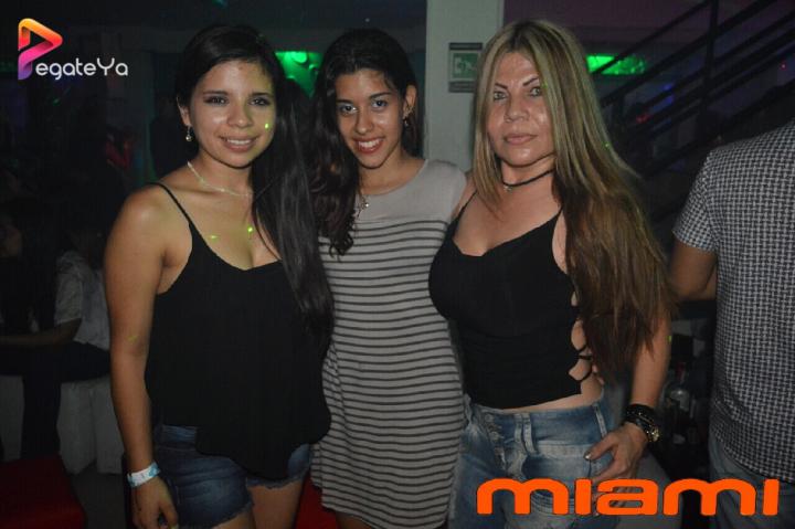 Foto 5 de Miami - 1er - 2do Fds Agosto 2016 en Miami Bar Cali, Cali