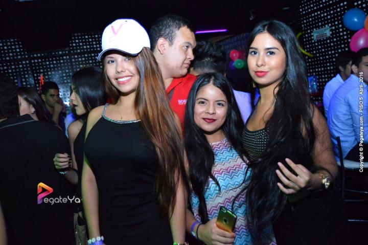 Foto 3 de PISO V - Sabado 2 de abril 2016 en Bar Piso V Bucaramanga, Bucaramanga