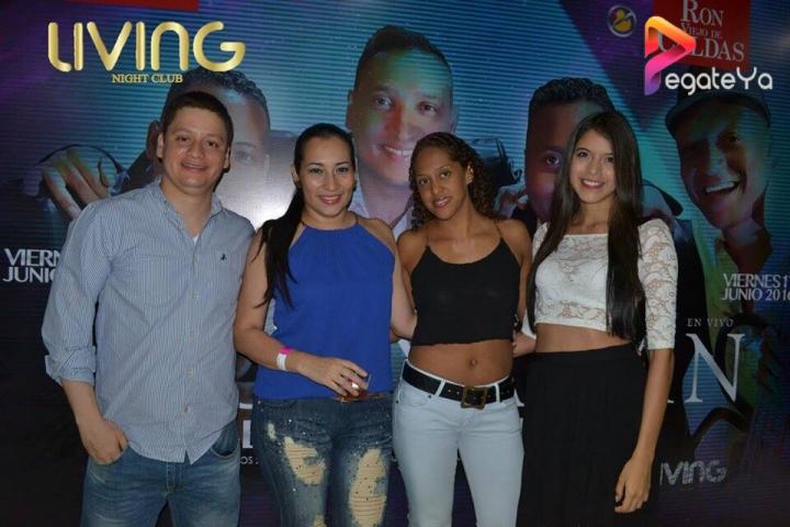 Foto 61 de Living Night Club - 2do/3er fds Junio en Living Night Club, Cali