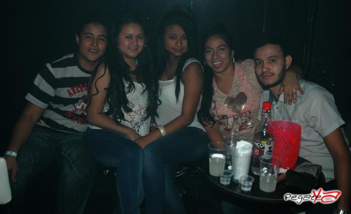 Foto 30 de Ampm Bar - Sept 13 2014 en Am / PM Bar - Cali, Cali