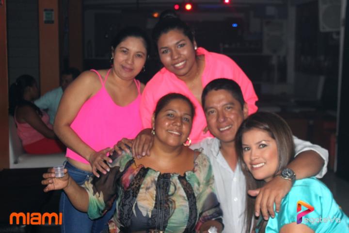 Foto 22 de Miami Bar - Marzo 08 del 2015 en Miami Bar Cali, Cali
