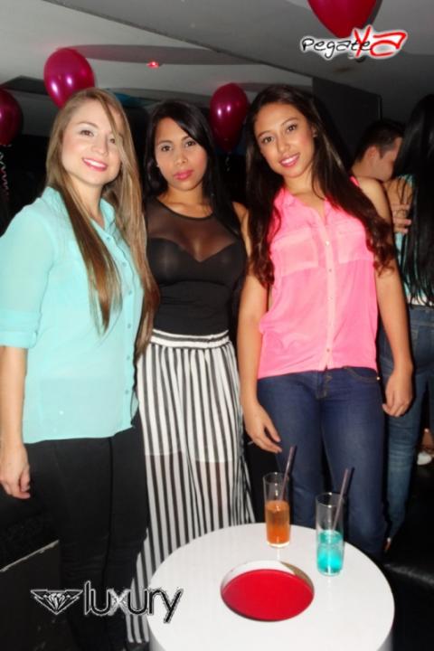 Foto 25 de Luxury - Nov 15 y 22 del 2014 en Discoteca Luxury Medellin, Medellín
