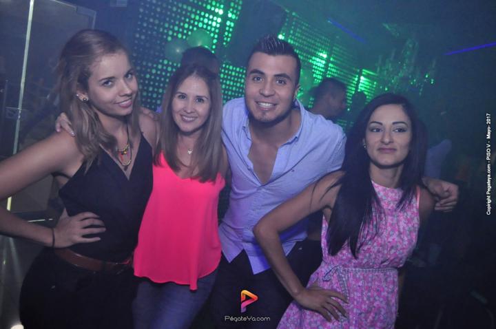 Foto 42 de Piso V - Sábado 6 de mayo de 2017 en Bar Piso V Bucaramanga, Bucaramanga