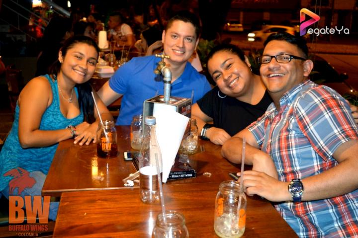 Foto 5 de Bufalo Wings - 5to FDS Agosto 2015 en Búfalo Wings - Cali, Cali
