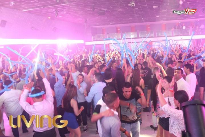 Foto 44 de Living - 4to FDS Nov 2014 en Living Night Club, Cali