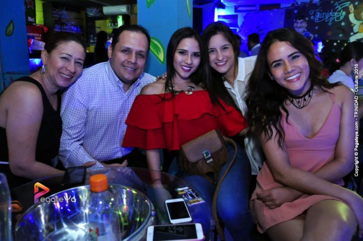 Foto 41 de Trinidad - Jueves 27 octubre de 2016 en Trinidad Discoteca Bucaramanga, Bucaramanga