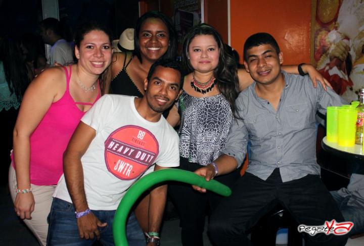 Foto 37 de Favela Club - Feria 2014 en Favela Club Menga, Cali