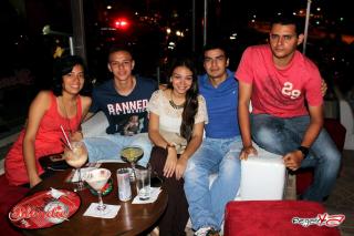 Foto 27 de Blondie - Mayo 03 del 2014 en Blondie Bar Cali, Cali