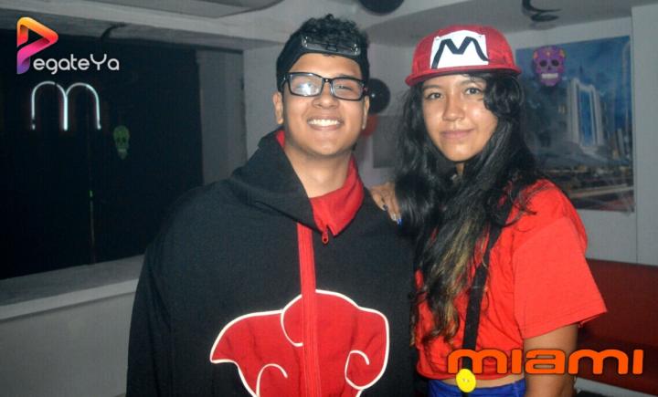 Foto 35 de Miami - Halloween 2015 en Miami Bar Cali, Cali