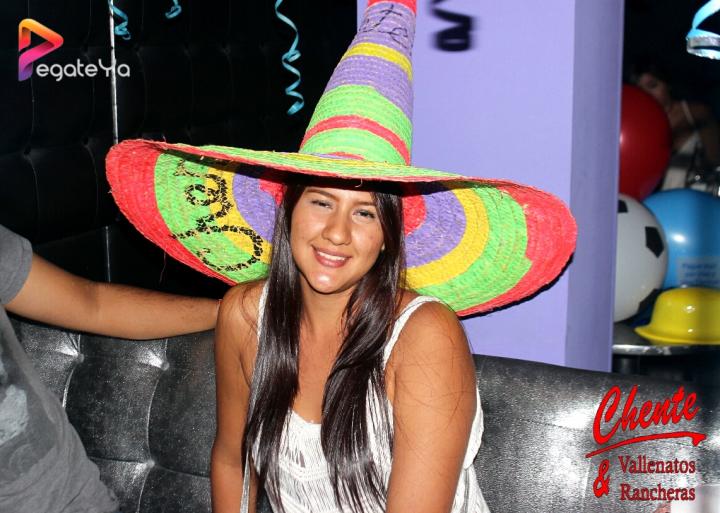 Foto 31 de Chente - 2do / 3er FDS Junio 2016 en CHENTE Vallenatos y Rancheras, Cali