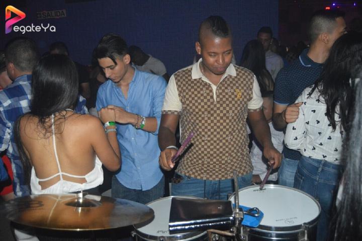 Foto 46 de la clave - AMOR & AMISTAD 2016 en La Clave Night Club, Cali