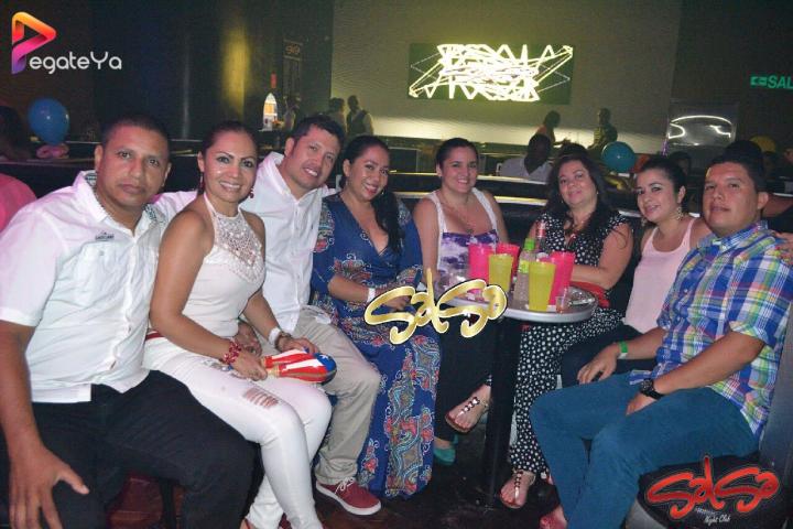 Foto 104 de Salsa Night Club - AMOR & AMISTAD 2016 en Salsa Night Club, Cali