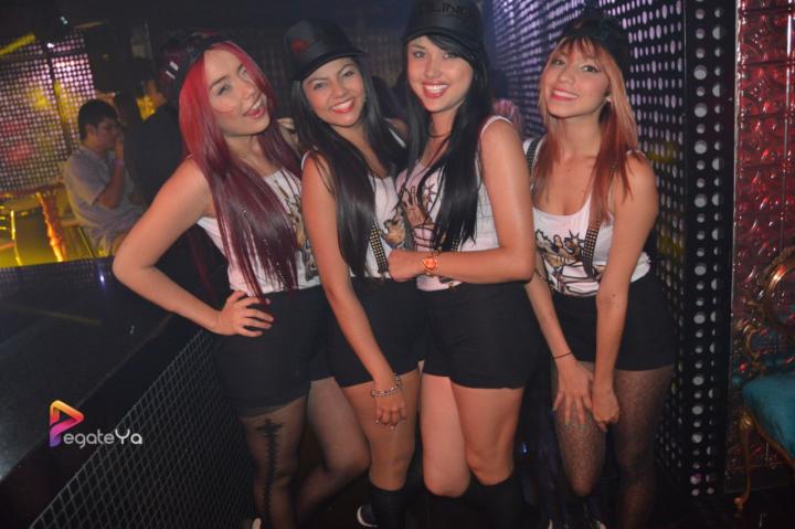 Foto 1 de Bar Bling sábado 28 de marzo 2015 en Bar Bling Bucaramanga, Bucaramanga