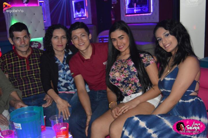 Foto 43 de Final Karaoke - 27 de julio 2017 en Fresa Salvaje, Cali