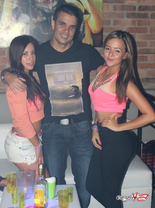 Foto 101 de Favela Club - Feria 2014 en Favela Club Menga, Cali