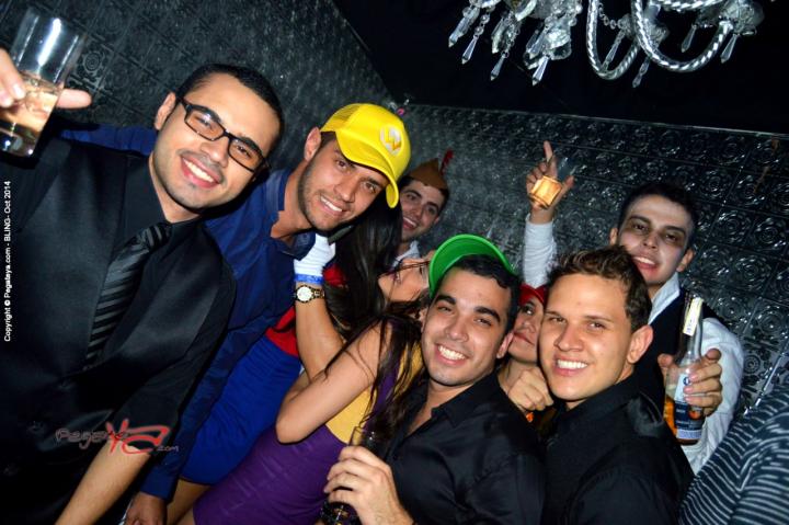 Foto 64 de Bling viernes 31 de octubre de 2014 en Bar Bling Bucaramanga, Bucaramanga