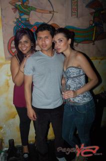 Foto 30 de Discoteca Amarna 14 de Septiembre en Discoteca Amarna Medellin, Medellín