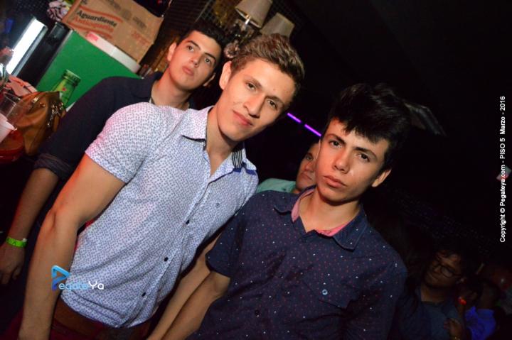 Foto 47 de PISO V - 12 marzo 2016 en Bar Piso V Bucaramanga, Bucaramanga