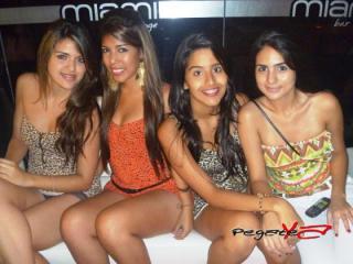 Foto 15 de Enero 22 del 2012 en Miami Bar Cali, Cali