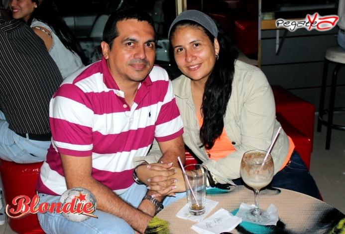 Foto 19 de Blondie - 5t0 FDS Nov 2014 en Blondie Bar Cali, Cali