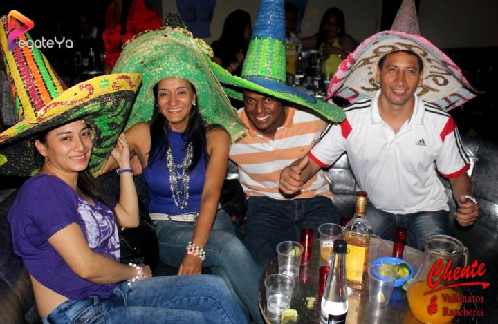 Foto 12 de Chente - 4to FDS Sep 2015 en CHENTE Vallenatos y Rancheras, Cali