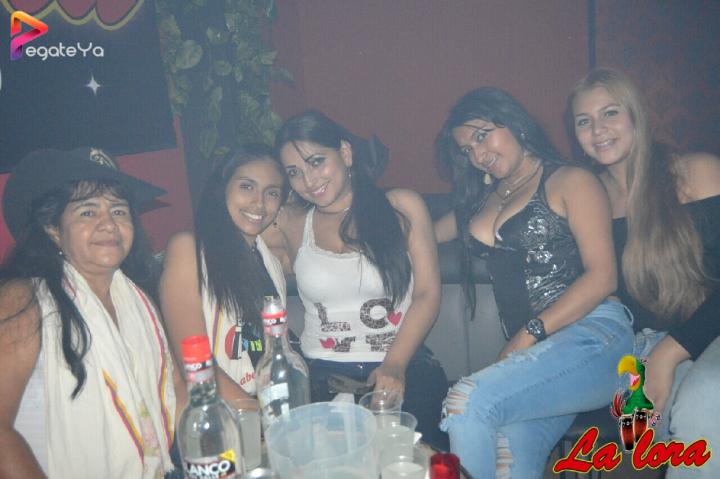 Foto 55 de La lora Bar - FERIA DE CALI Dic 2016 en La Lora Bar, Cali