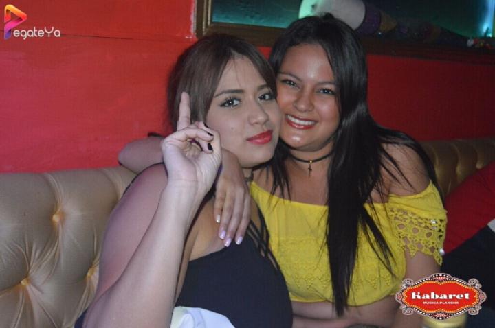 Foto 9 de Kabaret Bar - 1er/2do Fds Enero. 2017 en Kabaret - Granada, Cali