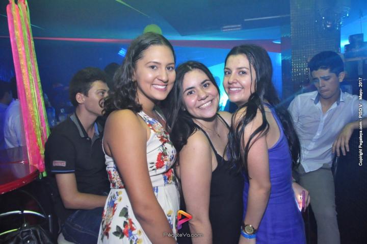 Foto 43 de PISO V - 27 de mayo de 2017 en Bar Piso V Bucaramanga, Bucaramanga