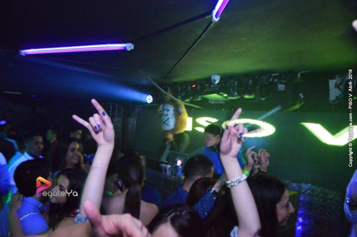 Foto 146 de Piso V - Sabado 9 abril de 2016 en Bar Piso V Bucaramanga, Bucaramanga