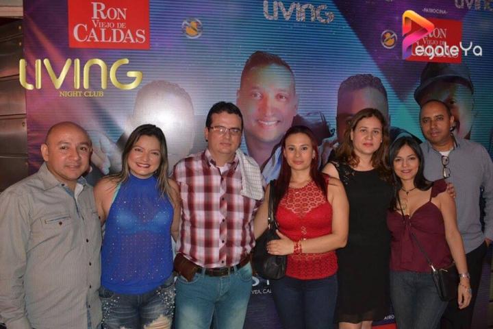 Foto 62 de Living Night Club - 2do/3er fds Junio en Living Night Club, Cali