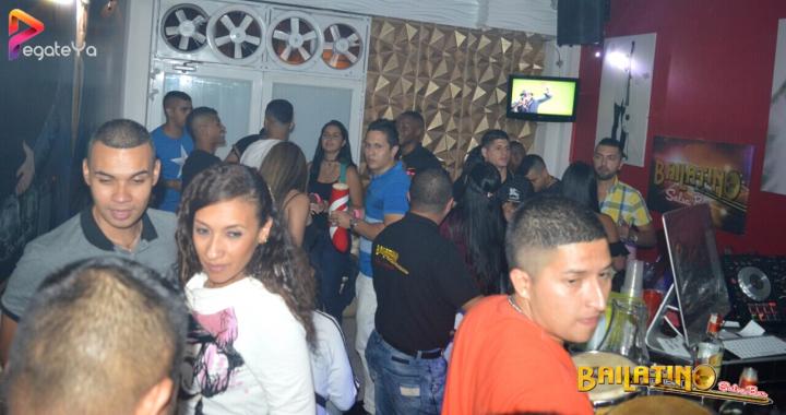 Foto 52 de Bailatino - 2do Fds Febrero 2017 en Bailatino - Bar, Cali