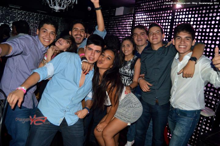 Foto 56 de Bar Bling 31 dic 2014 en Bar Bling Bucaramanga, Bucaramanga