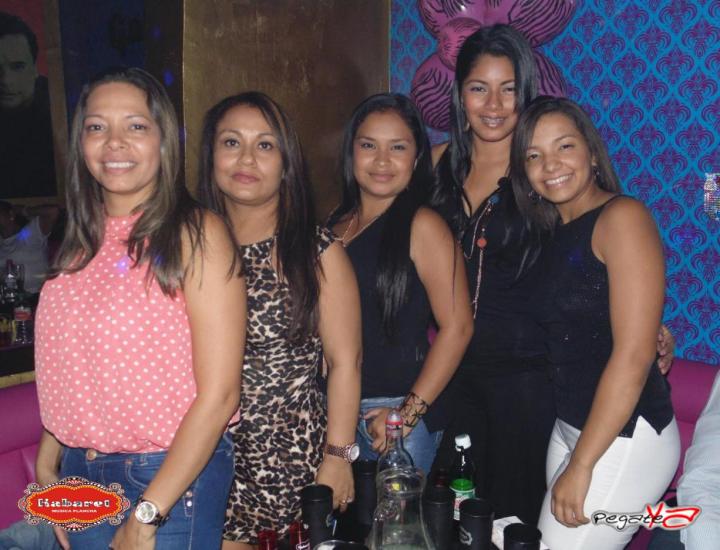 Foto 42 de Kabaret Bar- Oct 4 del 2014 en Kabaret - Granada, Cali