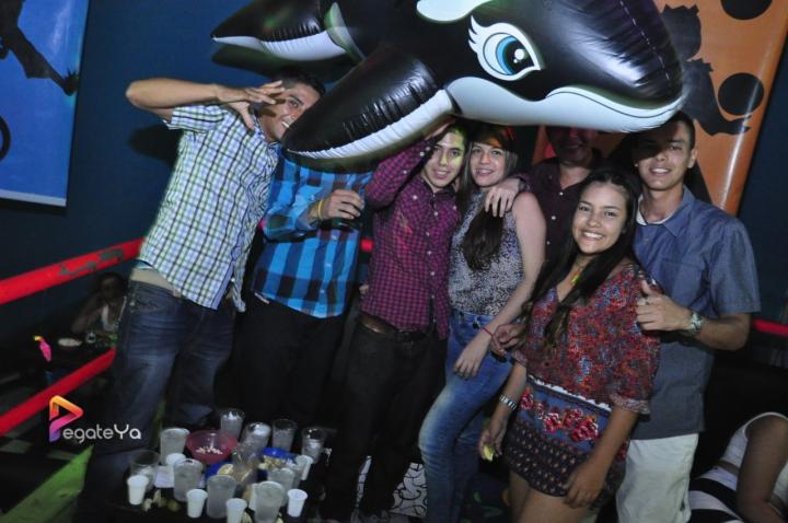 Foto 45 de El Manicomio sábado 25 de abril 2015 en Discoteca El Manicomio Bucaramanga, Bucaramanga