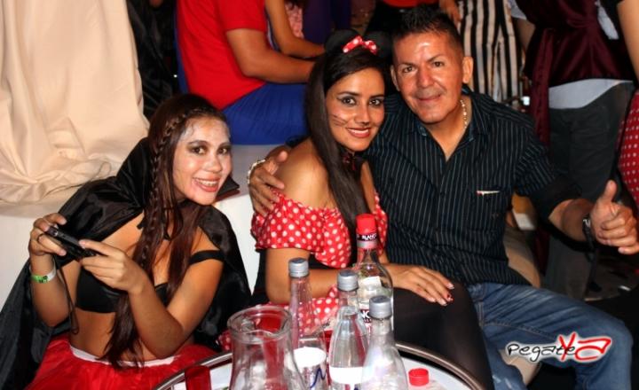 Foto 236 de Lolas - Halloween 2014 en Lolas Club Menga Cali, Cali
