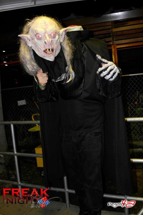 Foto 320 de Lolas - Halloween 2014 en Lolas Club Menga Cali, Cali