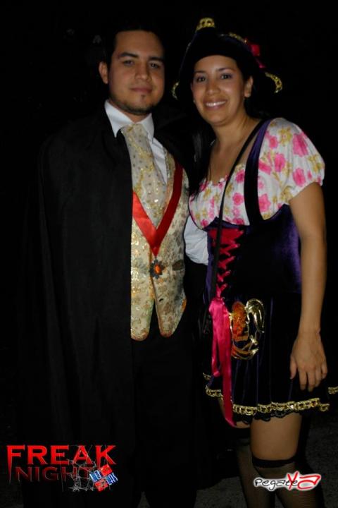Foto 490 de Lolas - Halloween 2014 en Lolas Club Menga Cali, Cali