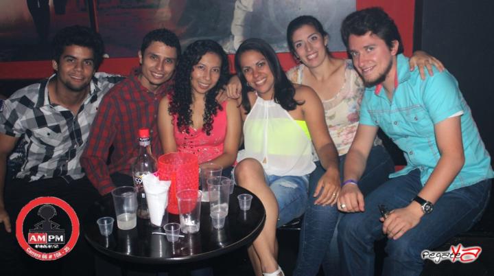 Foto 4 de Ampm Bar - 1er FDS de Nov. 2014 en Am / PM Bar - Cali, Cali