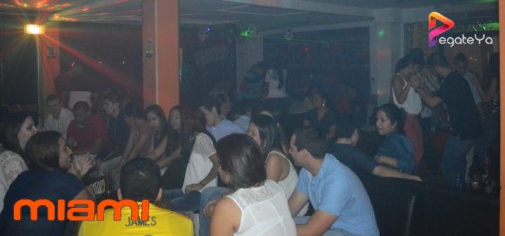 Foto 20 de Miami Bar . 5to FDS Abril 2015 en Miami Bar Cali, Cali