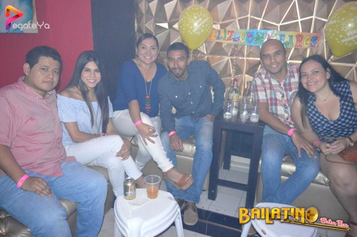 Foto 54 de Bailatino - 4to Fds Mayo 2017 en Bailatino - Bar, Cali