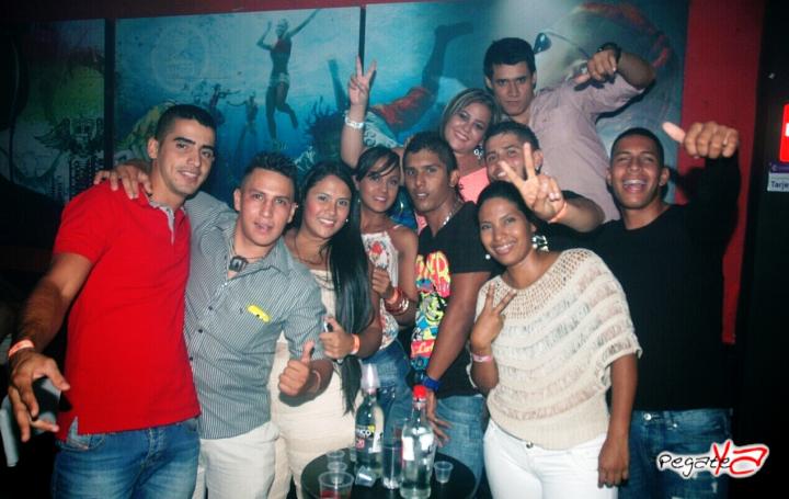 Foto 32 de Ampm Bar - Sept 6 2014 en Am / PM Bar - Cali, Cali